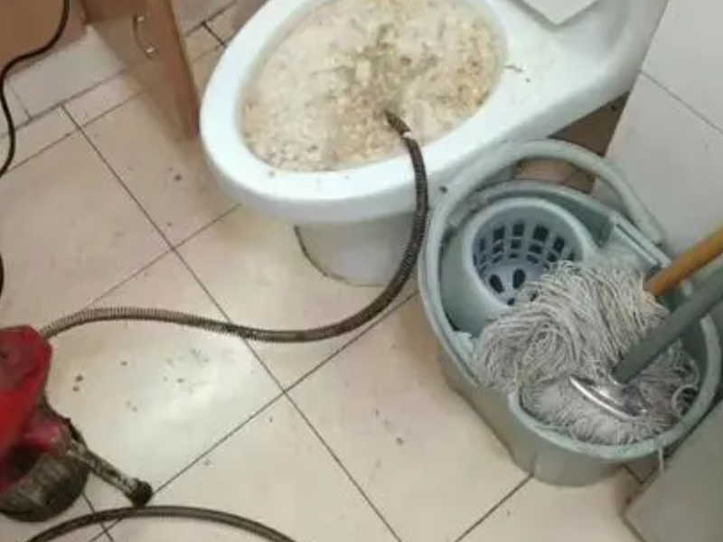 花都区清理隔化油池400-1566-200