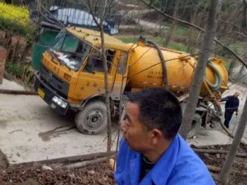 花都管道疏通 花都疏通下水道 花都厨房管道疏通